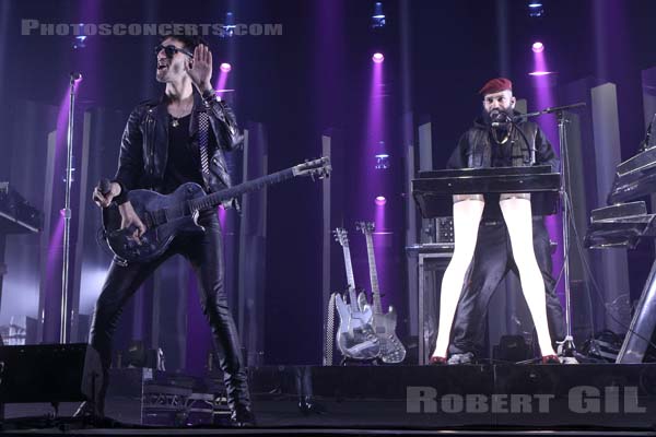 CHROMEO - 2018-11-02 - PARIS - Grande Halle de La Villette - 